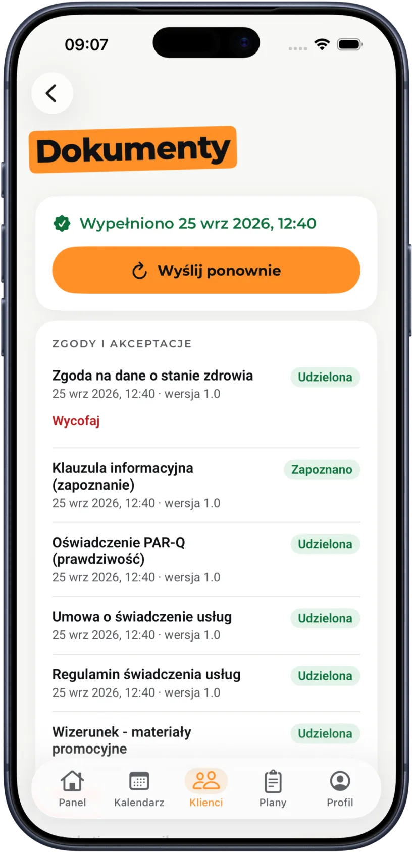 Dokumenty podopiecznego w Trensio: zgody z datą i wersją oraz przycisk Wyślij ponownie